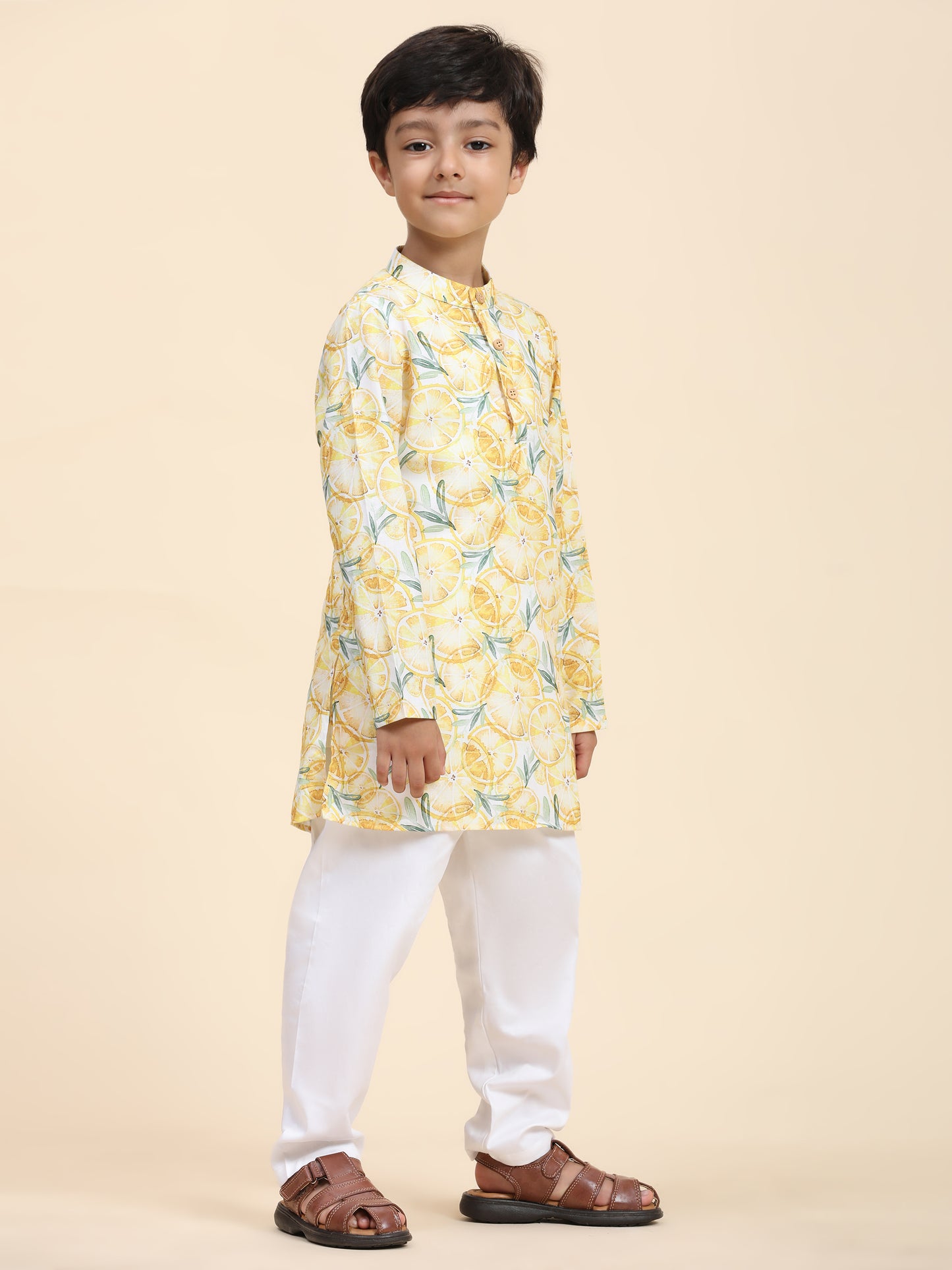 Lemon Print Vestiario's Blend Linen Kurta Pajama Set