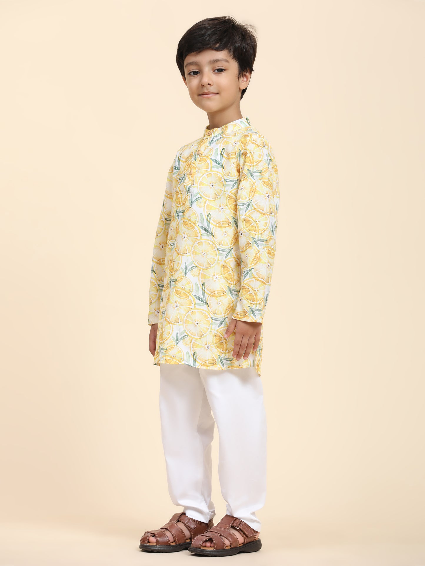 Lemon Print Vestiario's Blend Linen Kurta Pajama Set