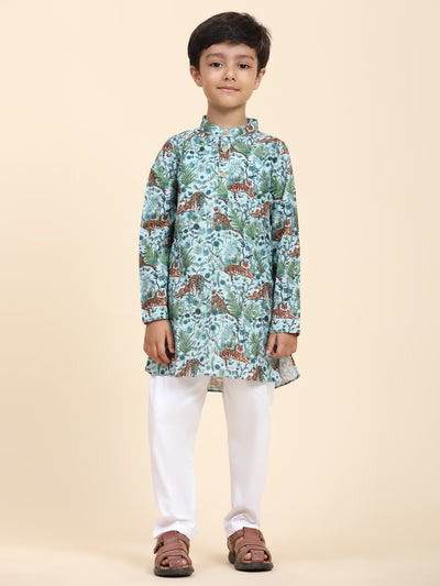Tiger Print Vestiario's Blend Linen Kurta Pajama Set