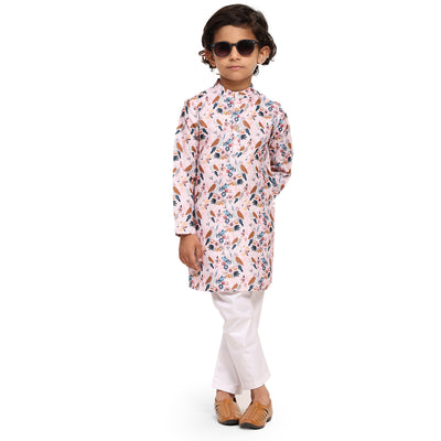 Bird Print Vestiario's Blend Linen Kurta Pajama Set